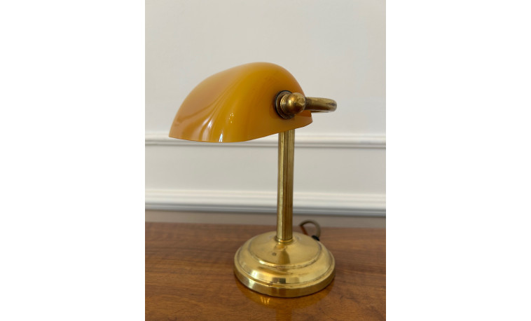 Sk2235 - Lampa bankéřka