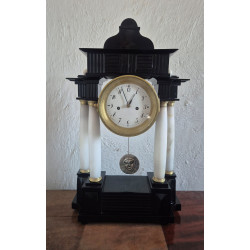 Sk2339  - Biedermeier stolní hodiny po kompletní renovaci