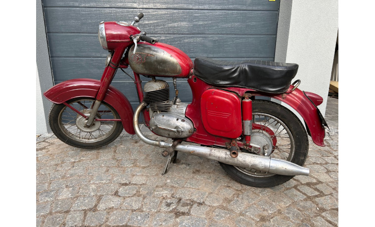 Motocykl ČZ 250